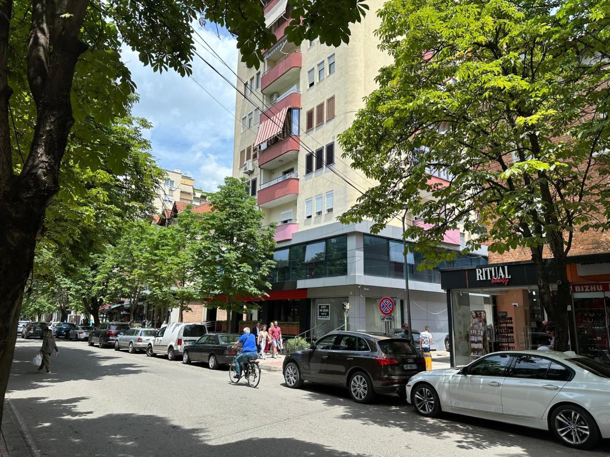 Soin Rooms Tirana Exteriör bild