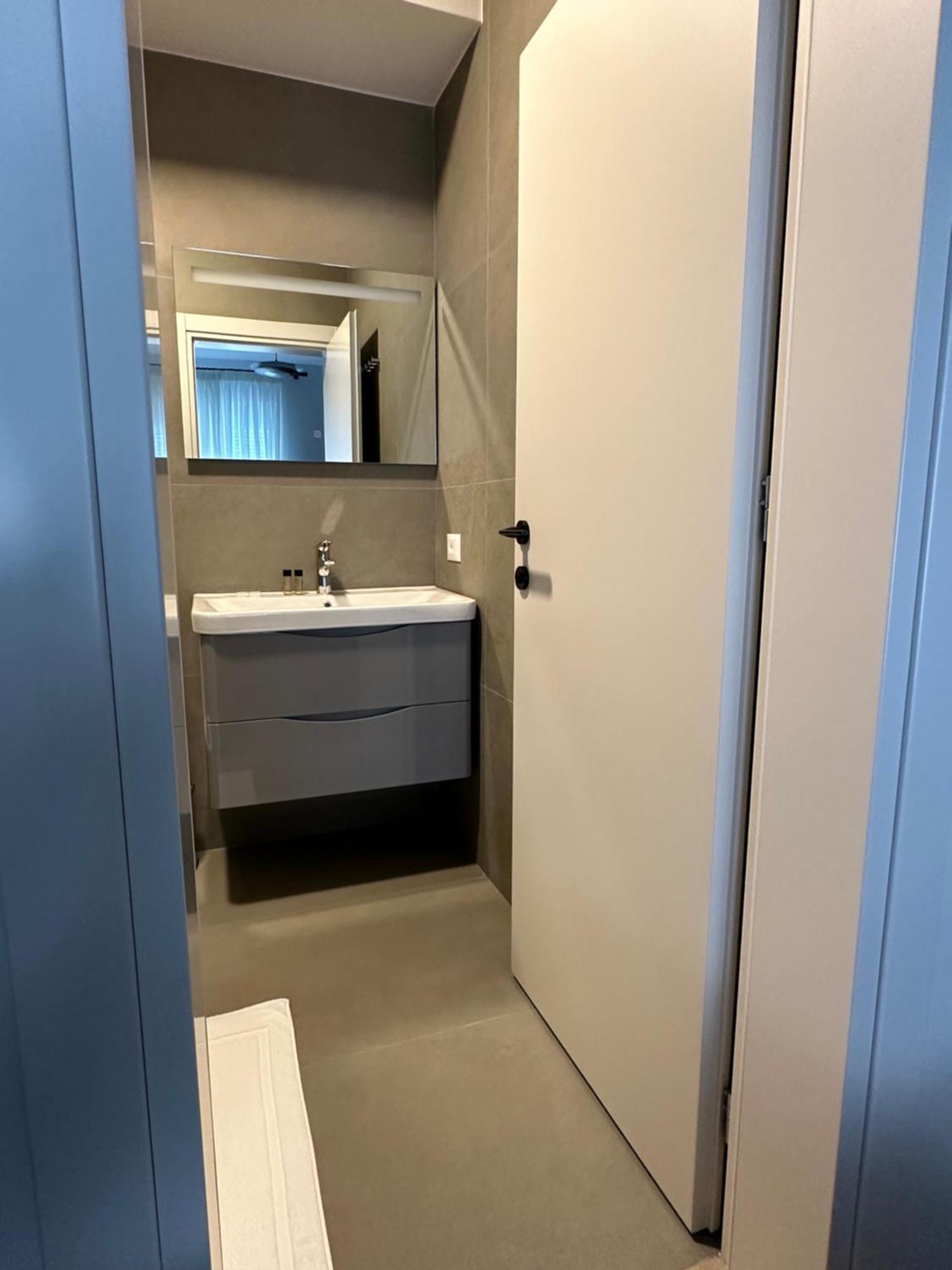 Soin Rooms Tirana Exteriör bild